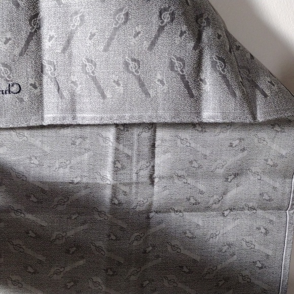 CHRISTIAN DIOR Women's 100% Cotton Grey Print Square Pocket Scarf - 19x19-inch - Picture 9 of 10